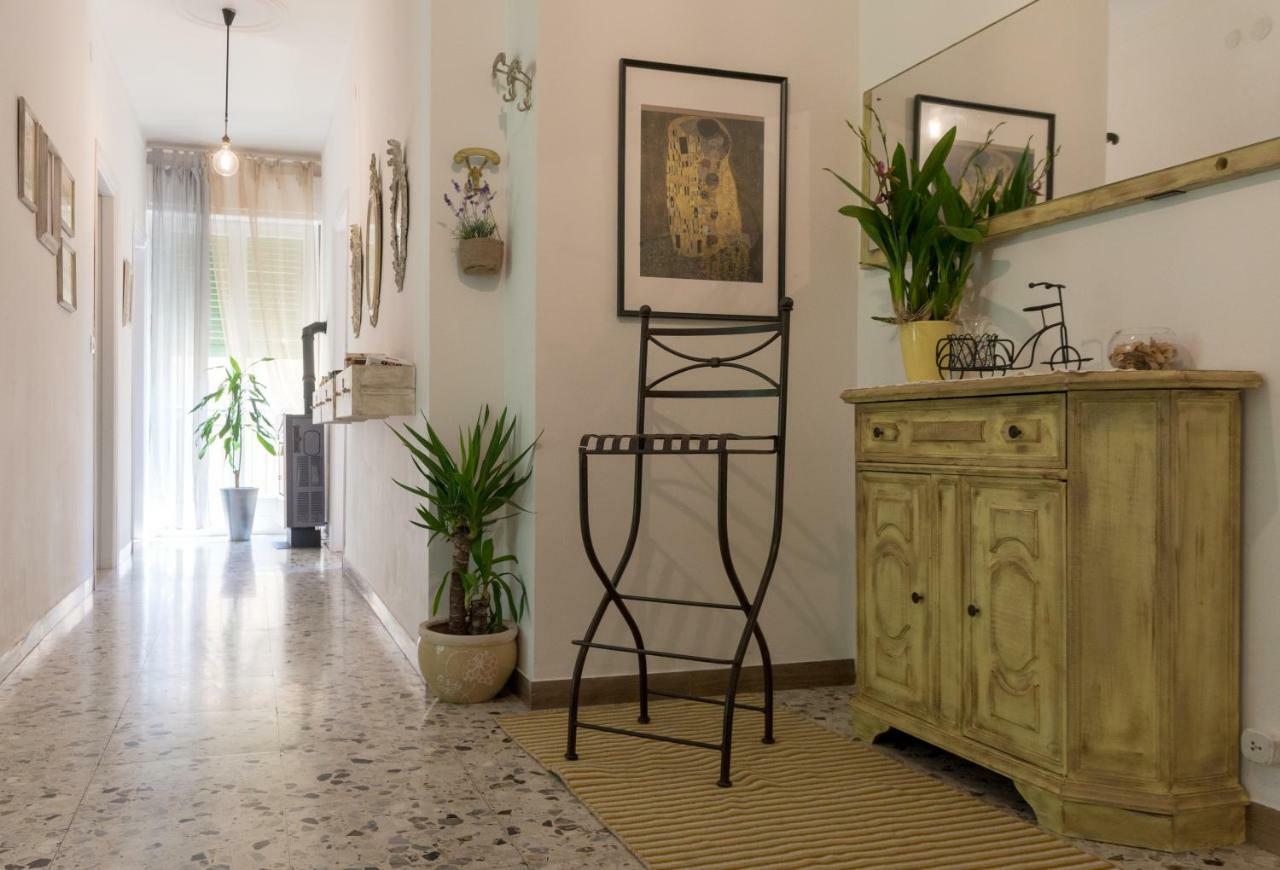 ドルチェアックアLa Casa Di Eldaアパートメント エクステリア 写真